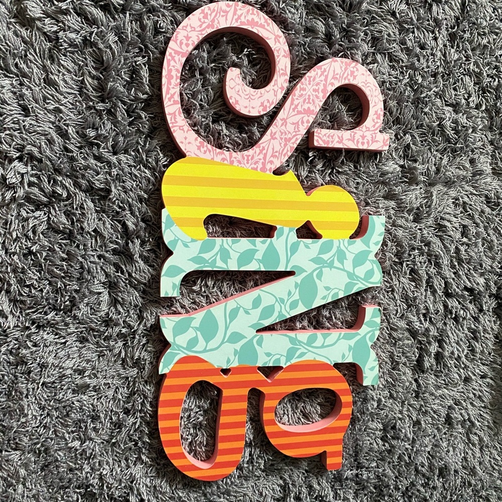 Wood sign- “Sing”